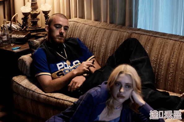 欧美毛片电影引发热议新片上映观众反响热烈讨论剧情与演员表现成为社交媒体热门话题